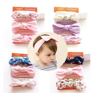 Lot de trois bandeaux élastiques pour bébé en rouge et pastel avec de jolis nœuds mignons