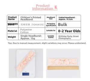 Detailansicht vom Baby-Stirnband mit Flamingo-Print zeigt Größe 19,5 cm und Gewicht 15g