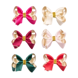 Sechsteiliges Set bunte Satin-Haarschleifen mit goldenem Glitzer für Kinder