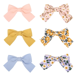 Lot de six barrettes à nœuds pour filles aux motifs floraux et couleurs unies variés