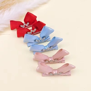 Détails des barrettes à cheveux en ruban gros-grain avec couronnes en strass en trois couleurs