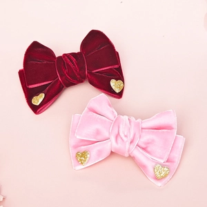 Lazos de terciopelo para el pelo en rojo vino y rosa con corazones dorados