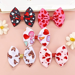 Five-piece heart bow hair clips set with leopard print and festive love patterns