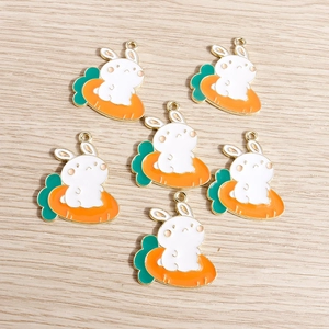 Cute bunny and carrot alloy enamel pendants for DIY necklace jewelry making