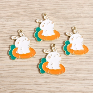 Cute Cartoon White Rabbit Sitting On Carrot Alloy Enamel Pendants DIY Jewelry Accessories For Necklace Bracelet Making Craft Supplies