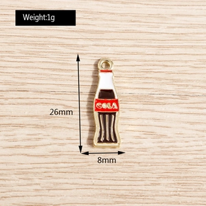 Detailed macro view of 26mm x 8mm enamel cola bottle charm with dimensions and weight
