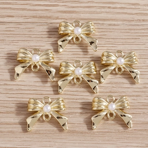 Pendentifs Connecteurs Nœud en Alliage Künstliche Perle Strass Fabrication de Bijoux DIY Charms à Boucle pour Femme Accessoires Elégants Matériel de Loisirs Créatifs