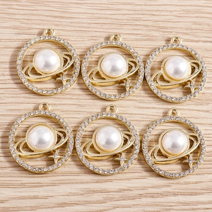 Set mit 6 goldenen Planetenanhängern mit Kunstperlen und Strasssteinen für DIY-Schmuck