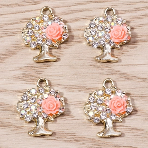 Pendenti ad albero con rose in resina e strass scintillanti in cornice metallica dorata