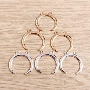 Pack of 20 minimalist crescent moon alloy charms in gold and silver for DIY jewelry