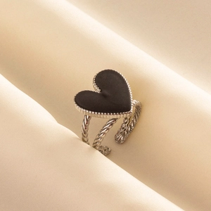 Bague vintage en acier inoxydable 304 avec grand cœur noir et texture de corde torsadée