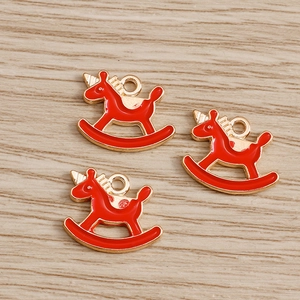Lot de 3 pendentifs cheval à bascule licorne en émail rouge et métal doré pour bijoux DIY