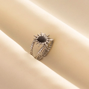 304 Stainless steel sun ring with black enamel center and twisted woven band