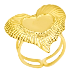 Irregular heart-shaped 18K gold-plated stainless steel ring with radial texture and open band