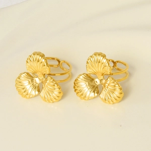Elegant 304 stainless steel gold three-leaf ring with adjustable open band for women