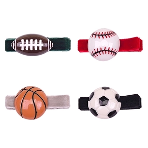 Set detallado de 4 horquillas deportivas para niños con rugby, béisbol y baloncesto