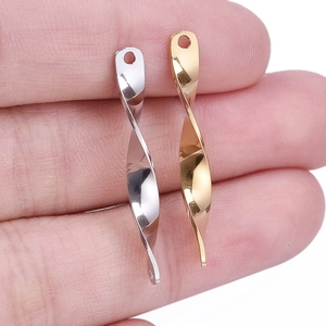 Mirror polished 304 stainless steel twisted bar pendant in gold and silver finishes