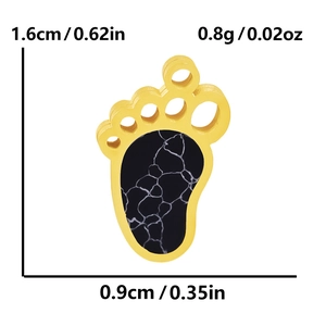 Macro detail of paw pendant with marble inlay showing 1.6cm height and 0.9cm width