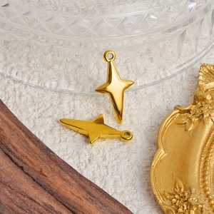 Handcrafted 304 stainless steel four-point star pendant in gold for DIY jewelry making