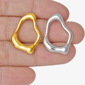 Irregular 304 stainless steel geometric pendants in gold and silver mirror finish