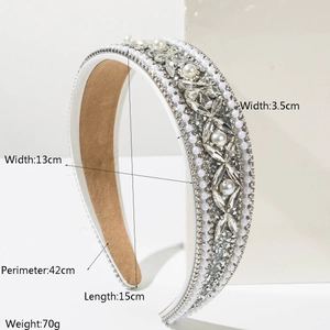 Detailed view of Baroque headband with dimensions 13cm width and white pearl crystal inlay