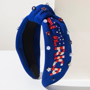 Détail du bandeau bleu roi AMERICA avec broderies de perles et cristaux en étoile