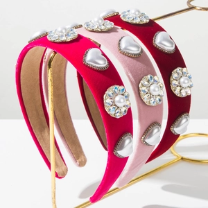 Vintage Satin Wide Headband Artificial Pearl Heart Rhinestone Flower Elegant Hair Hoop Fashion Accessory For Women Valentine's Day