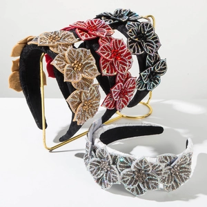 Baroque Vintage Luxurious Padded Headband Rhinestone Crystal 3D Flower Velvet Hair Hoop For Women Party Banquet Hair Accessory