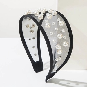 Baroque tulle headband with pearls and wide black mesh for elegant bridal hair accessory