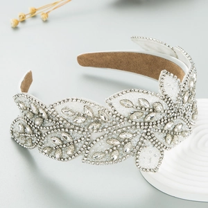 Elegant Baroque white wide headband with crystal rhinestones and beaded leaf patterns