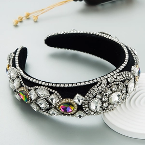 Cerchietto barocco di lusso con cristalli colorati e strass su velluto nero