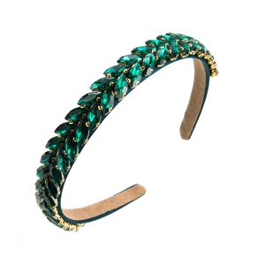 Cerchietto barocco con cristalli verde smeraldo, montatura dorata e fodera antiscivolo