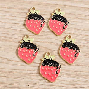 Five enamel black cat on pink strawberry pendants with gold-plated alloy edges for DIY jewelry
