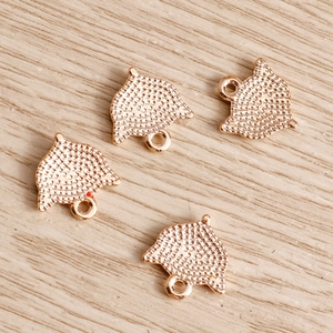 Pendentif renard en or rose avec texture pointillée et anneau pour bijoux DIY