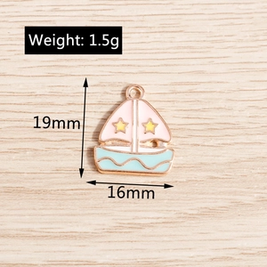 Detail view of sailboat alloy pendant measuring 19mm by 16mm for DIY jewelry making