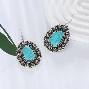 Boucles d'oreilles bohèmes vintage avec pierres turquoise et détails en alliage d'argent