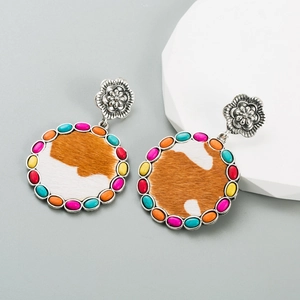 Bohemian retro silver round earrings with turquoise beads and cow print hair texture