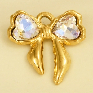 Macro shot of 304 stainless steel bow pendant with heart-shaped AB colored zircons