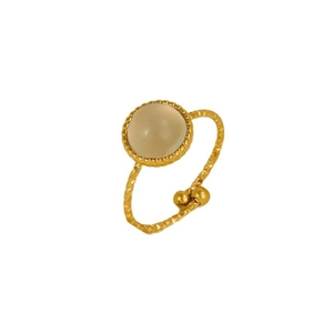 Anello minimalista in acciaio inossidabile placcato oro 18K con gemma beige e texture a martello