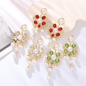 Vintage Artificial Baroque Pearl Tassel Earrings Luxurious Hollow Flower Alloy Rhinestone Earrings With Silver Earring Post For Women