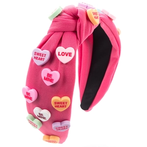 Serre-tête rose torsadé avec breloques en forme de cœur colorées et motifs texte doux pour femme