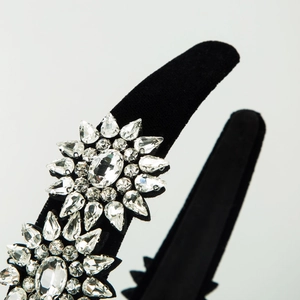 Vintage black velvet headband for women with sparkling crystal sunflower patterns
