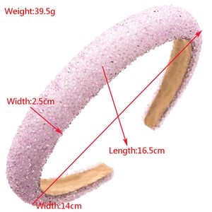 Serre-tête baroque rose avec strass brillants et rembourrage confortable pour un look chic