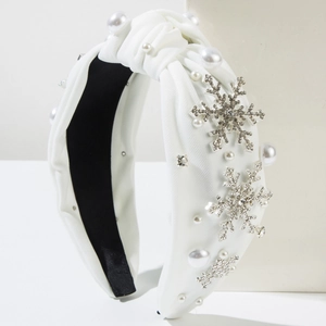 Serre-tête blanc perlé avec flocons de neige en strass pour un style de Noël chic