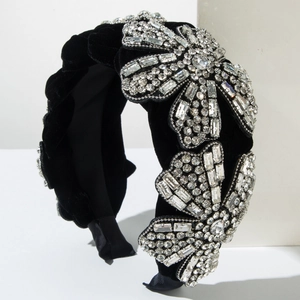 Diadema ancha de terciopelo negro de lujo con motivos florales de strass brillantes