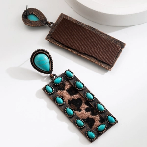Vintage bohemian oval leopard earrings with turquoise accents in retro copper frame