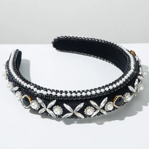 Détails du serre-tête baroque rembourré avec perles et strass sur velours noir