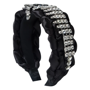 Cerchietto intrecciato nero con cristalli per un look chic ad alto volume cranico