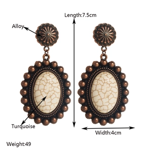 Specifiche delle dimensioni per orecchini vintage in lega con design in turchese