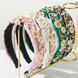 Vintage Floral Embroidered Knotted Headband For Women Wide Fabric Hairband With Sequins Baroque Style Elegant Hair Accessories